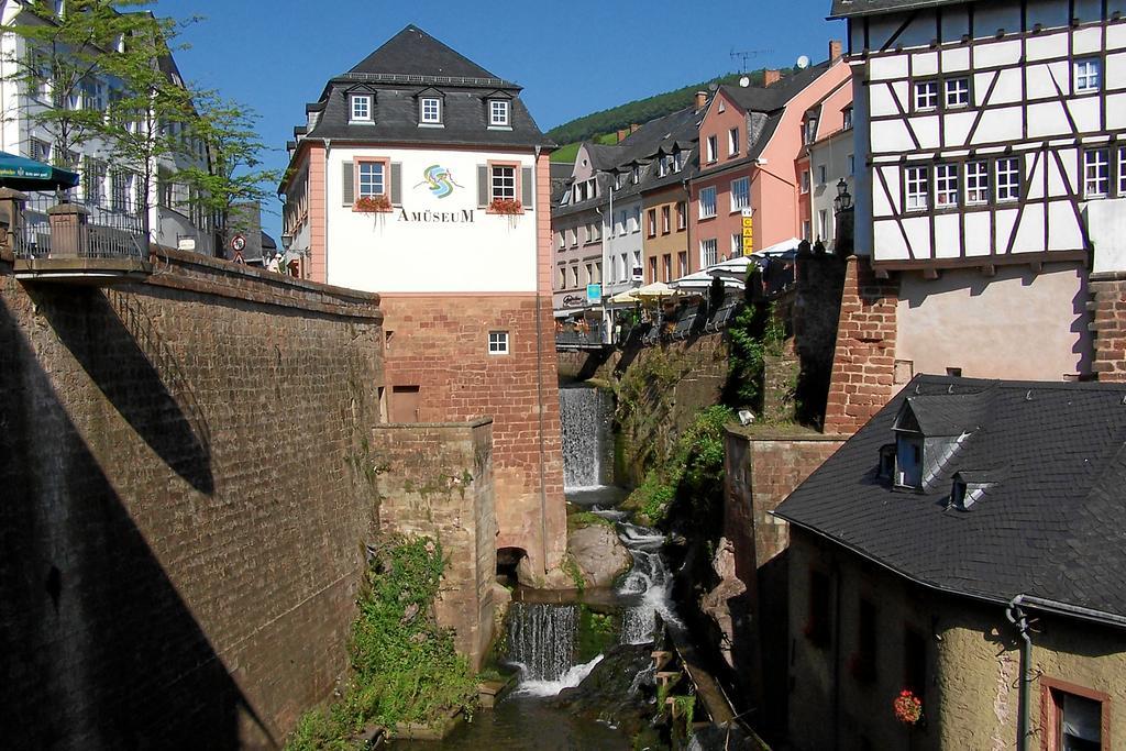 Apartamento Haus Sonnenschein Wiltingen Exterior foto