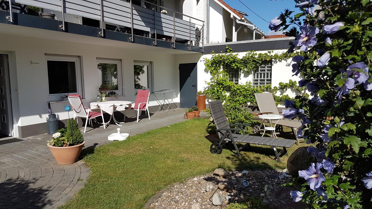 Apartamento Haus Sonnenschein Wiltingen Exterior foto